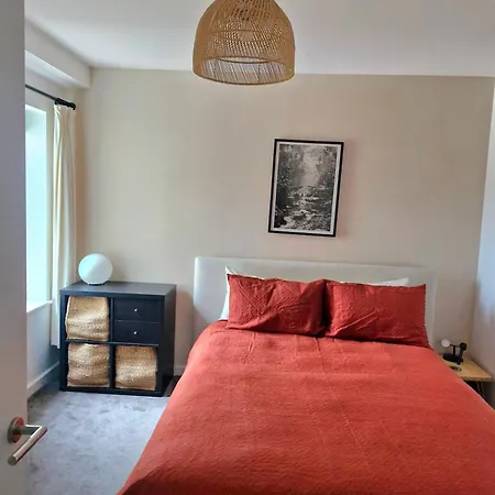 1 Bed Flat In Fishponds Διαμέρισμα