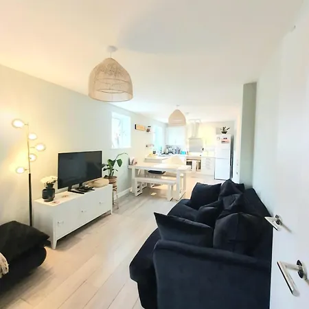 1 Bed Flat In Fishponds Bristol
