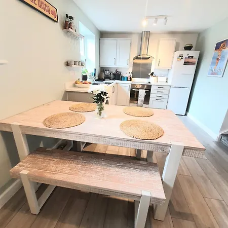 Apartment 1 Bed Flat In Fishponds